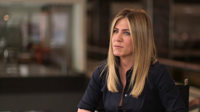 Office Christmas Party: Jennifer Aniston "Carol" Behind the Scenes Movie  Interview | ScreenSlam - YouTube