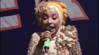 Tasya rosmala muskurane religi