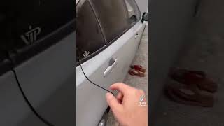 طريقة فتح ابواب السيارة دون كسر الزجاج عند نسيان المفاتيح