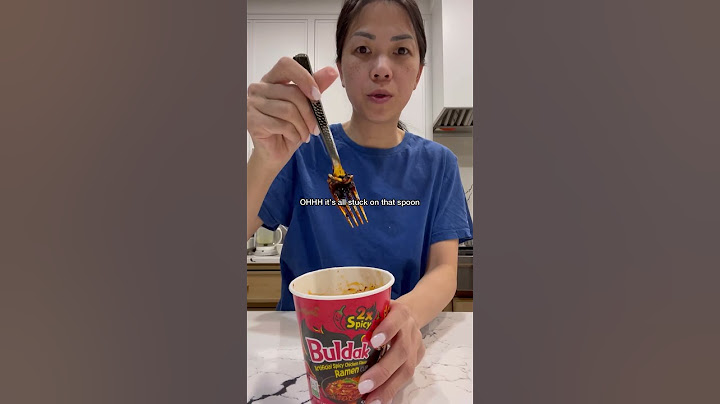 Doing the buldak 2x spicy noodle challenge