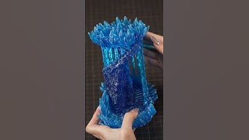 Print a dice tower to add a little ritual to your tabletop games! 🎲✨