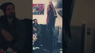 Korn:Backstage Pranking My Homie Dubbz Funny