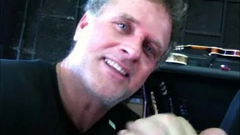 Scotty Fowler explains a highly technical how to with Sammy Bones