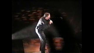 Neil Diamond Live at the Forum 2001 (The Encore)