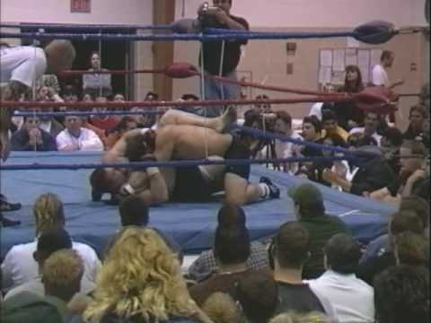 UWM 10/28/01 Lowry vs Pella