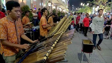 DUH SERUNYA !!! CUCAK ROWO --- CALUNG FUNK MALIOBORO YOGYAKARTA