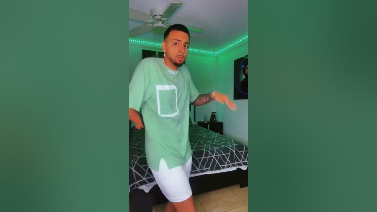 Te Felicito Shakira Rauw Alejandro #shorts #shakira #rauwalejandro Te Felicito Shakira Rauw Alejandro #shorts #shakira #rauwalejandro