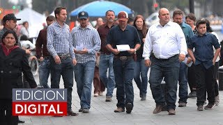 Familia LeBarón se reúne a puerta cerrada con el presidente Andrés Manuel López Obrador