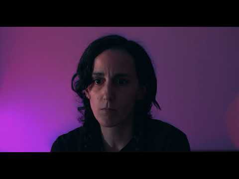 在 YouTube 上观看 Lauren Flax - Out of Reality (feat. Alejandra Deheza) (Official Video)