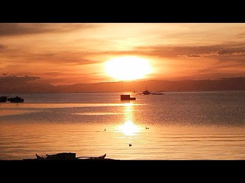 Ang ganda Panoorin ng sunset tambay muna saglit dito.