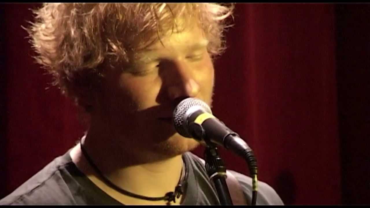 Ed Sheeran - Kiss Me @Rubysessions - Youtube