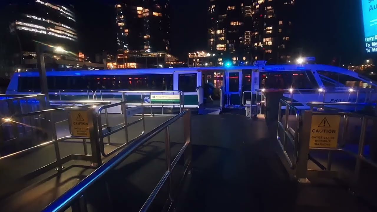 TransPerth Ferry departing from Elizabeth Quay Jetty (To Mends Street Jetty --- South Perth)