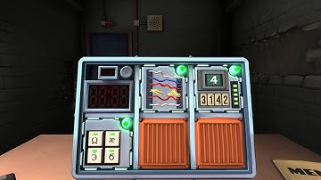 KEEP TALKING AND NOBODY EXPLODES!: PART 3: Bomb Defusal 101  W/ Mo & Smeef