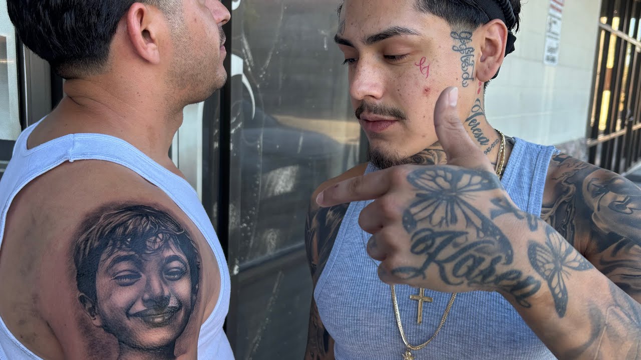 CLIENT DROVE 4 HRS TO GET PORTRAIT! (BY 20YR OLD)