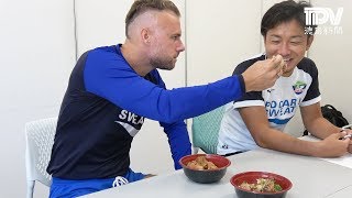 ヨルディ・バイス選手考案のコラボグルメ　打ち合わせ＆試食会の様子