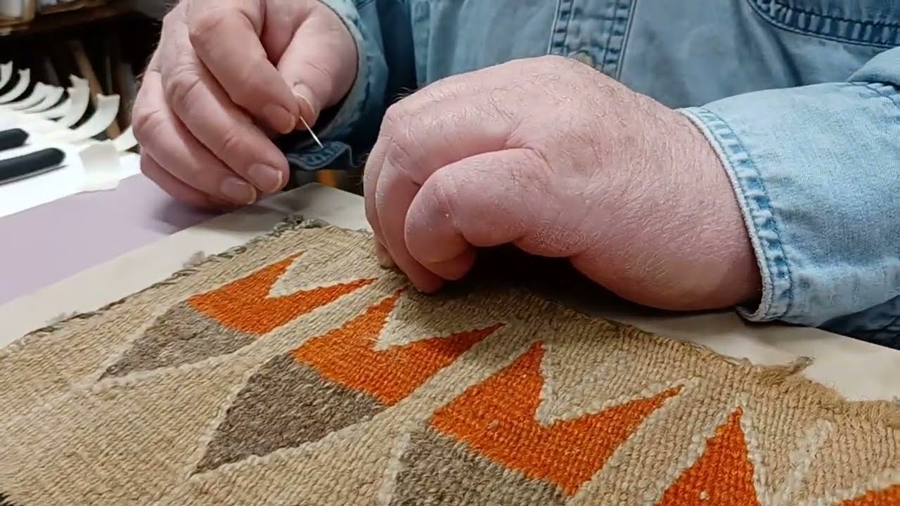 Как прикрепить плетение к тканевому паспарту, чтобы можно было сделать индивидуальную рамку.