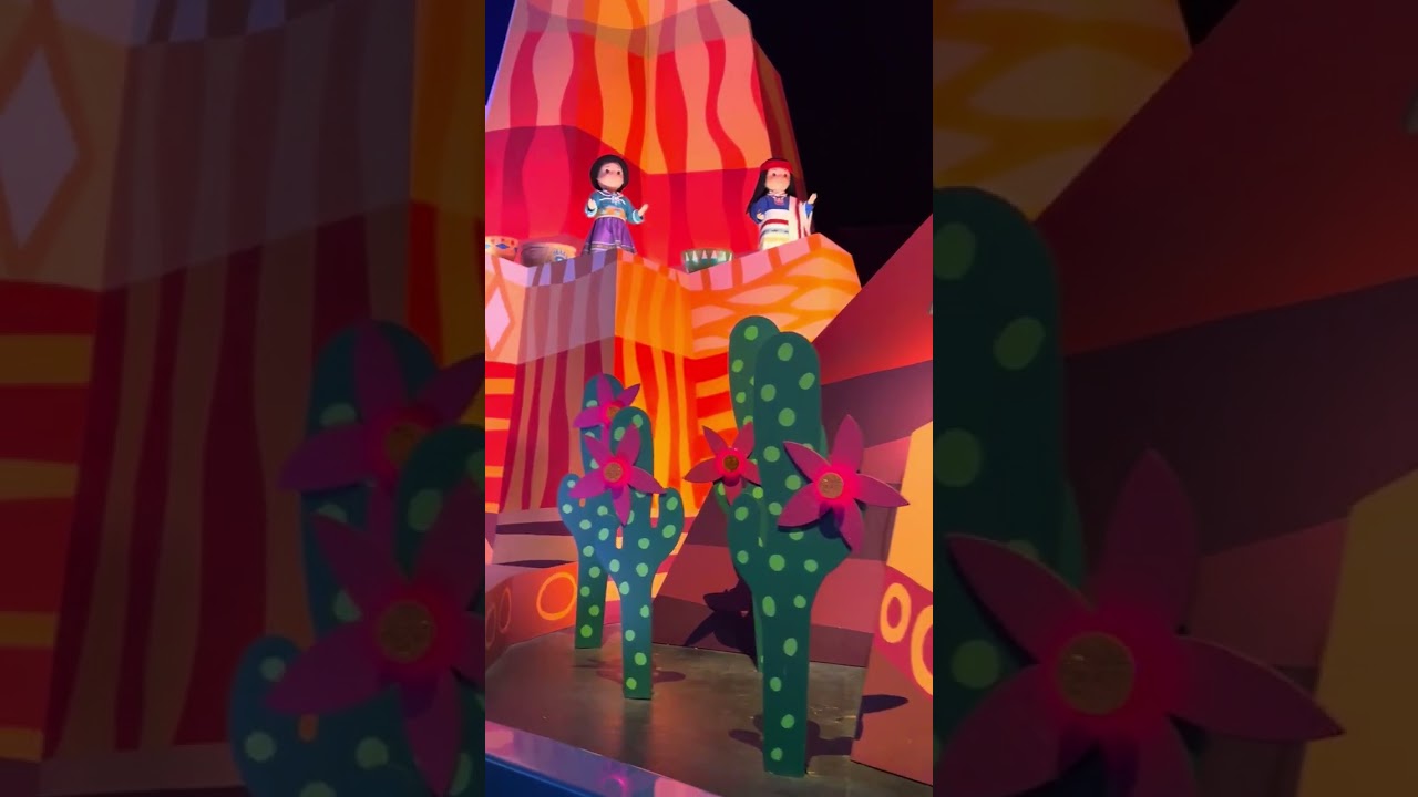 DisnaeyLand It’s a Small World