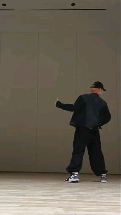 YEONJUN Smoke challenge 🔥 #txt #yeonjun #moa #shorts #smokechallenge #kpop