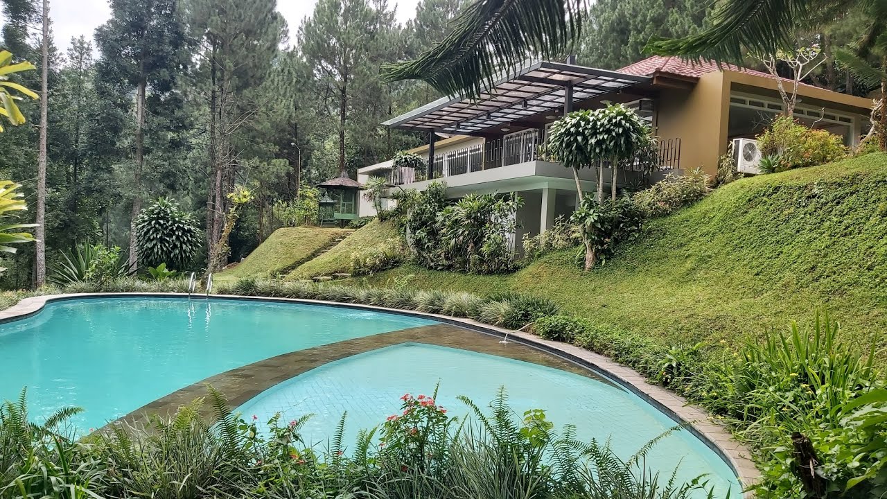 DIJUAL FULL FURNISH VILLA MEWAH|VIEW PEGUNUNGAN DI MEGAMENDUNG BOGOR