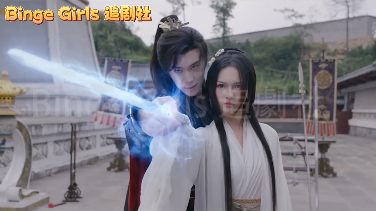 一觸成愛！男主助未婚妻復仇，她覺醒逆天技能，瞬間愛上他！#欲求#爱情#甜寵 #复仇#Binge Girls 追劇社