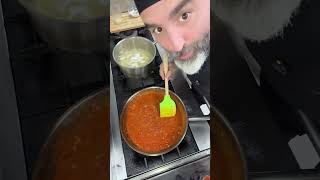 MY VIRAL BRAVA SAUCE WITH DOUBLE-FRIED POTATOES.