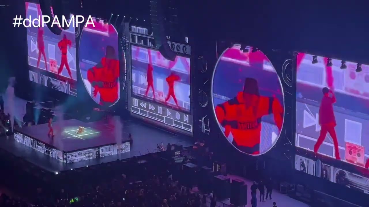 j-hope day 1 : on the street + lock / unlock + i don’t know + i wonder - hope on the stage in l.a.