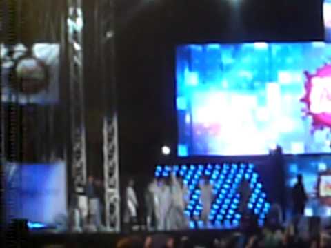 [Fan Cam]20111015 Asia Song Festival Super Junior Thanks to Fans