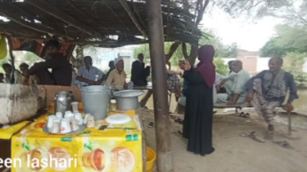 Village life Vlogger YouTuber Anisa Kanwal Life/Drinking tea at a tea ...