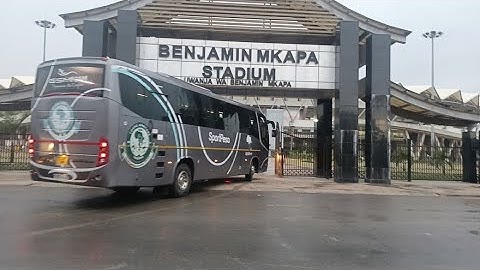 KUTOKA MKAPA Yanga wafika Mazoezi ya MWISHO/ SIMBA aingia mitini  NJE YA UWANJA KASHESHE