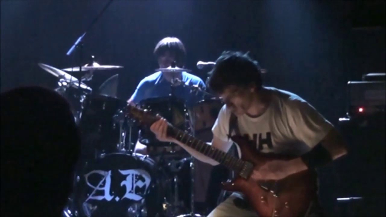 METAL FABRIKA I: LauP4