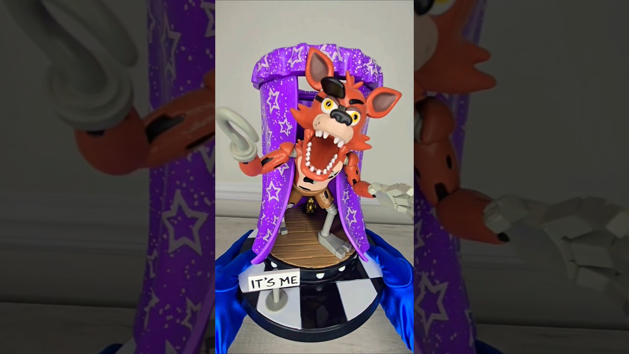 Foxy Funko Statue! 