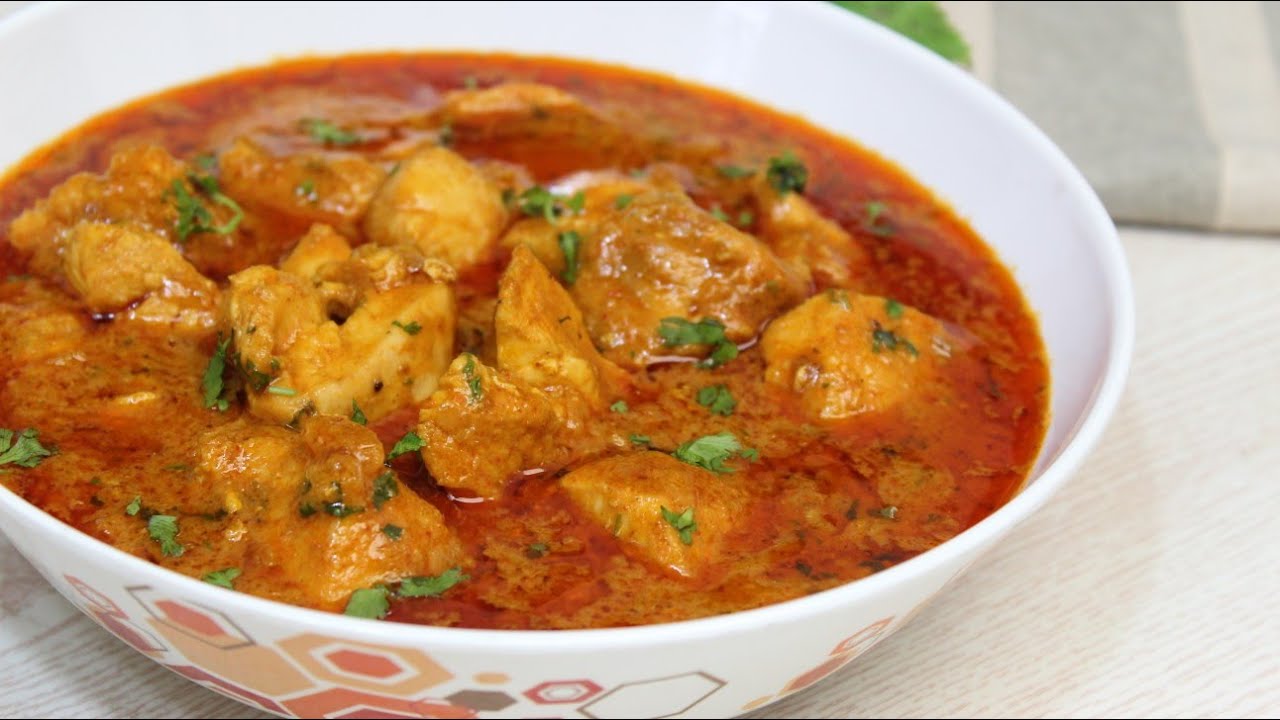 Resturant Style Boneless Chicken Gravy Recipe by Inaaya Kitchen 