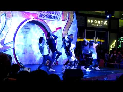 @世貿中心2012 HK Let's Fly除夕倒數派對