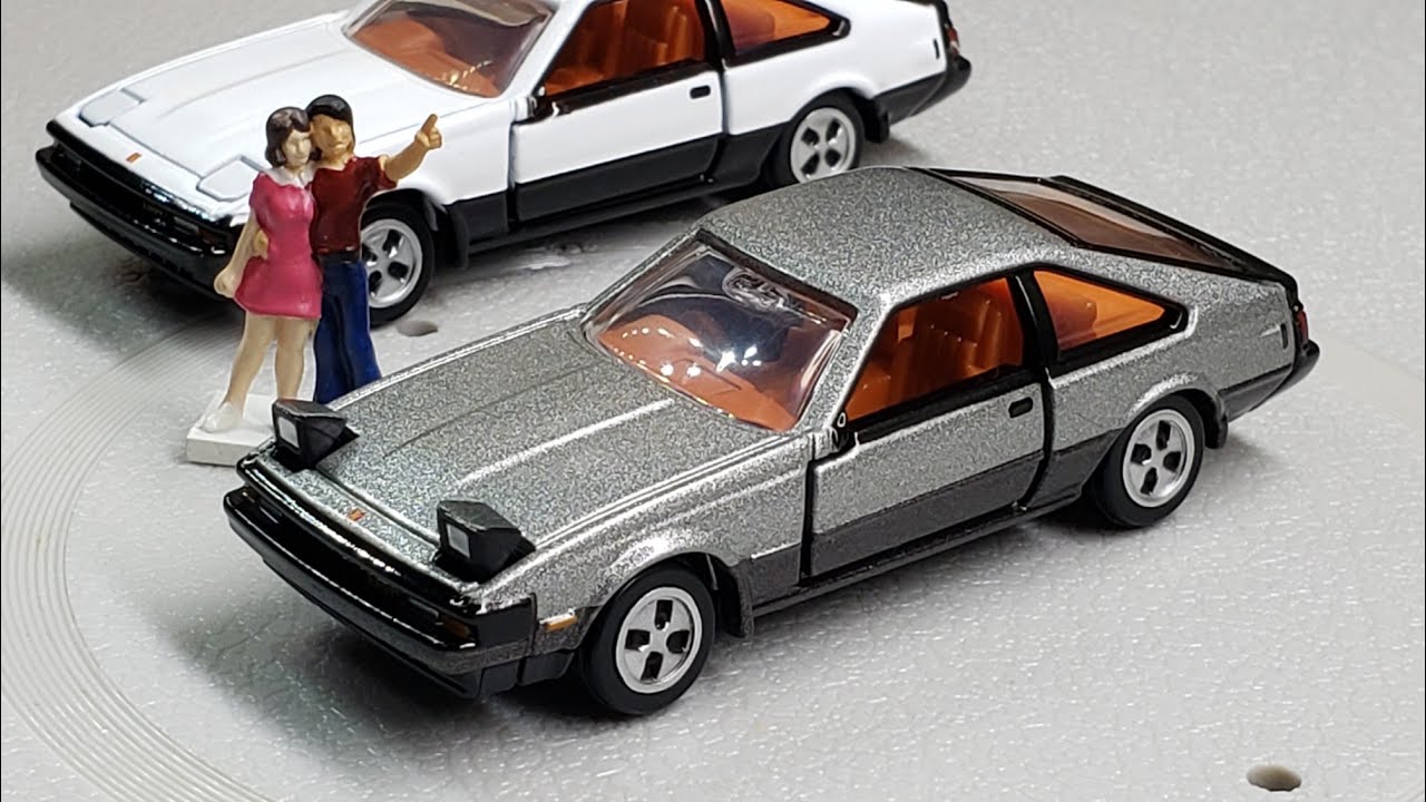 発売記念仕様と比較あり！ トミカプレミアム No.14 トヨタ セリカ XX