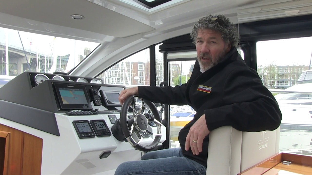 Sealine C330 Walk-through with Michael