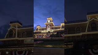 Magic Kingdom! #shorts
Walt Disney World Railroad pulling into the Main Street Train Station at Magic Kingdom in Walt Disney World!
Subscribe for daily Disney videos! Magic Kingdom! #shorts