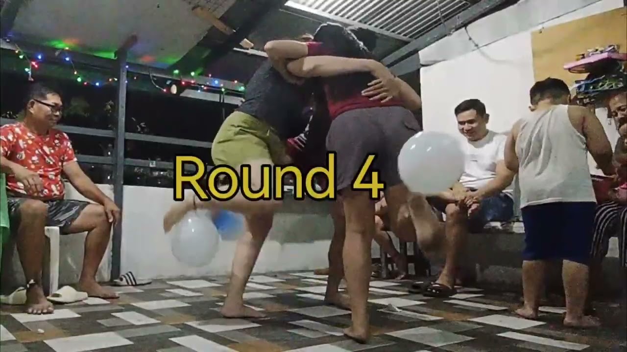 Ankle Balloon Pop🥳 xmas 2025