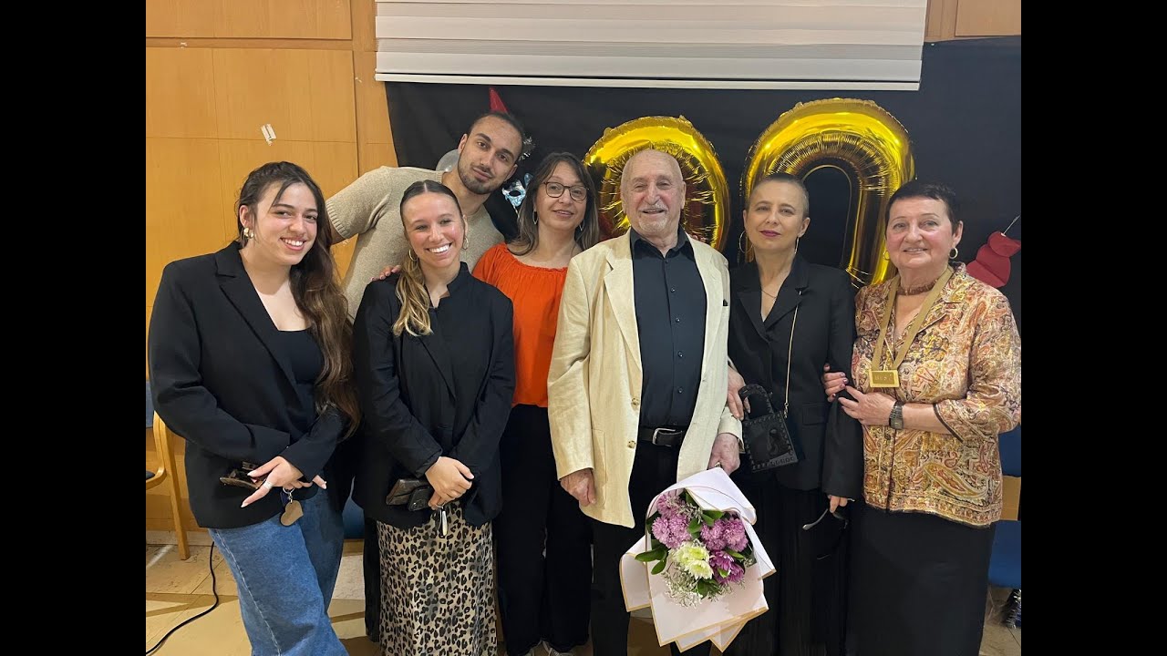 Праздничный концерт посвящённый 90 летию Валентина Нездатного