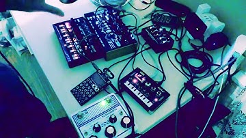random techno 249 (117bpm) Volca Kick, PO-128, NTS-1, Bastl Thyme