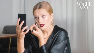 Le guide de Toni Garrn pour un maquillage glamour de tapis rouge | My Beauty Tips | Vogue Paris