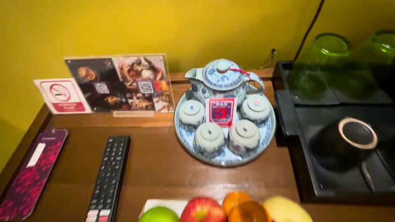 HOLTZMAN IS CHECKING IN, SHANGHAI MANSION BANGKOK 🇹🇭 5-8-24