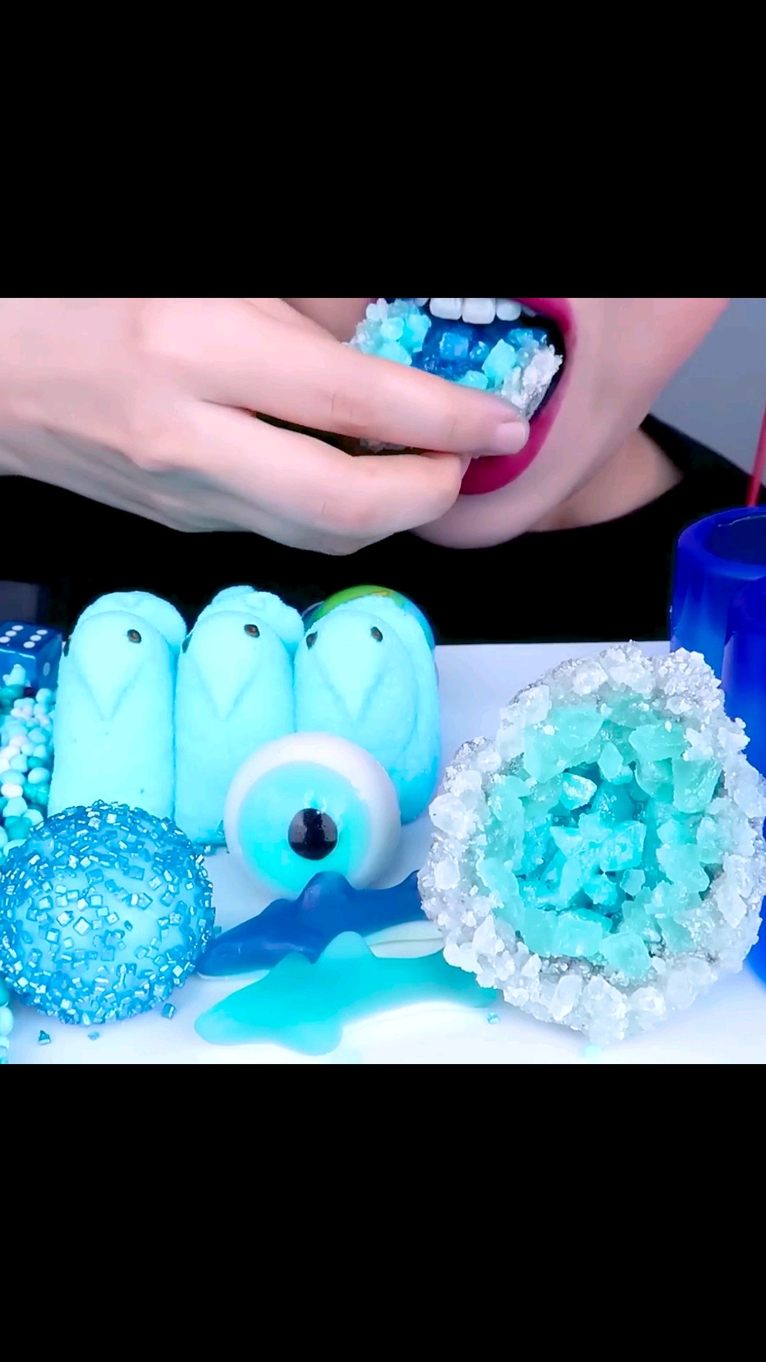 ASMR 파란색 음식 먹방 BLUE DESSERTS #shorts #mukbang #asmr #food #satisfying #eating