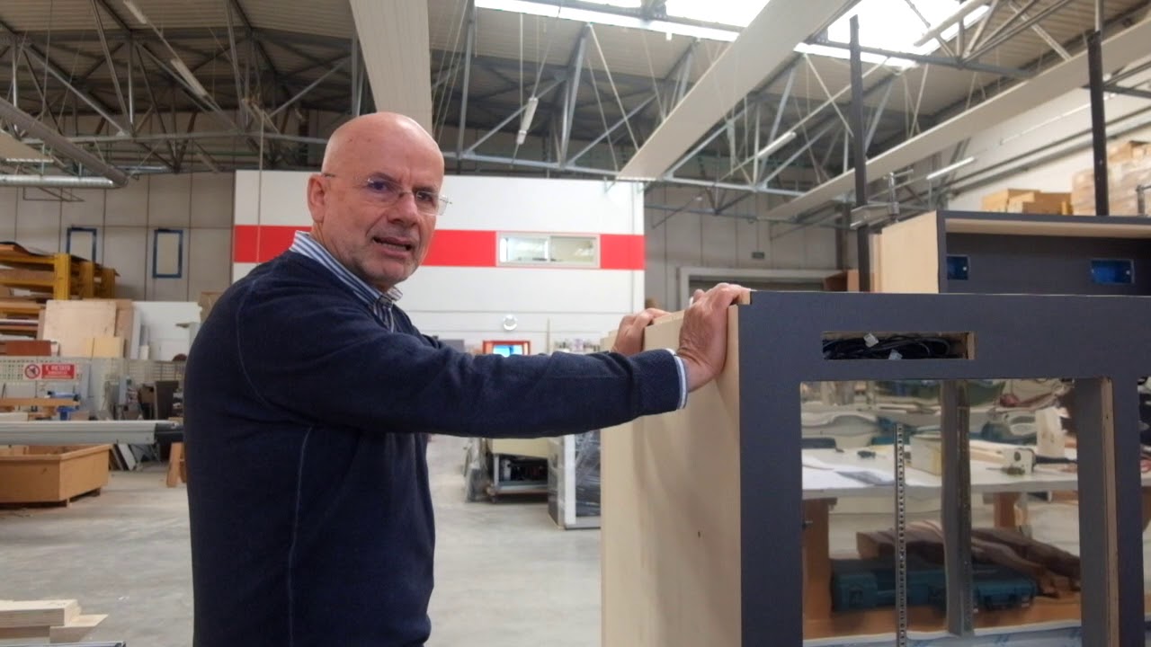 Il dettaglio di qualità, IL BANCO IN BLOCCO UNICO