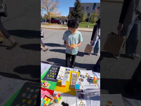 #intelligent #kid solving #rubikscube 🇨🇦#canada #cubearea.fun