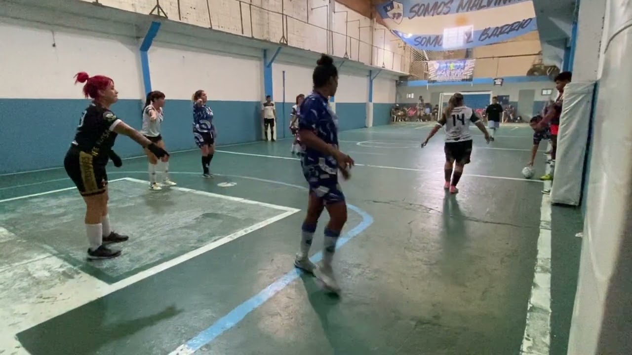 2do tiempo Defe de libertador (2) vs Malvinas (9) femenino.