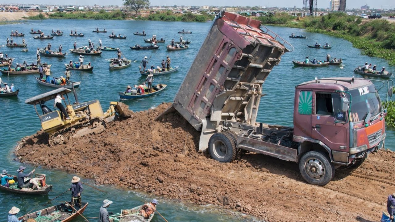 Great Power with Skill Recovery Dozer Failed Stuck in Big Sea with Best Action Excavator& Dump Truck