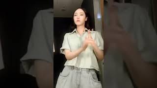 Sinb Shaking Her Like That