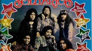 NO DEBES LLORAR-LOS SOLITARIOS chords