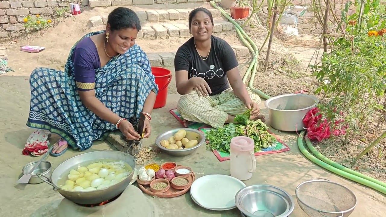 সীমার পাচ্ছে না তবুও রান্না করতে হবে। প্রিয়াঙ্কা একটা রেসিপি করল।