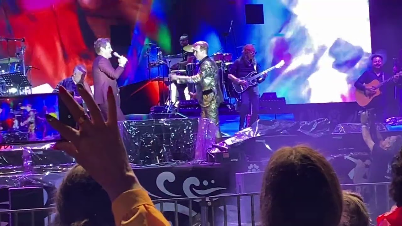 ES MI MIJER.  EMMANUEL EN AGS 2025